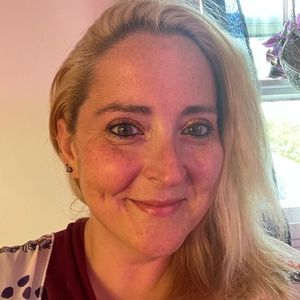 Meet your Posher, Leah